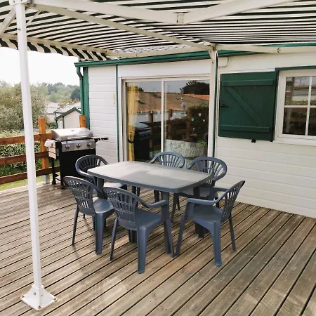 Holiday home Mobil L'evasion